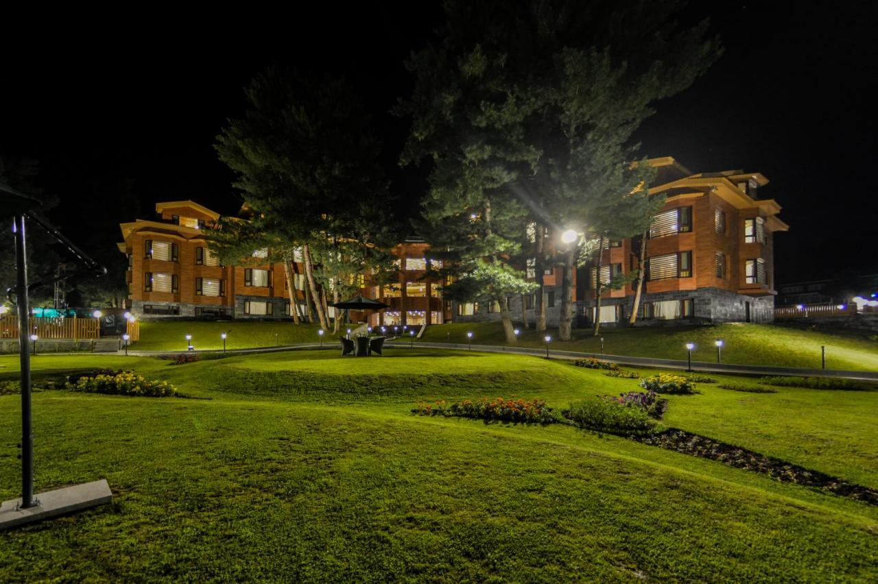 Hotel Royal Hillton Pahalgām Exterior foto